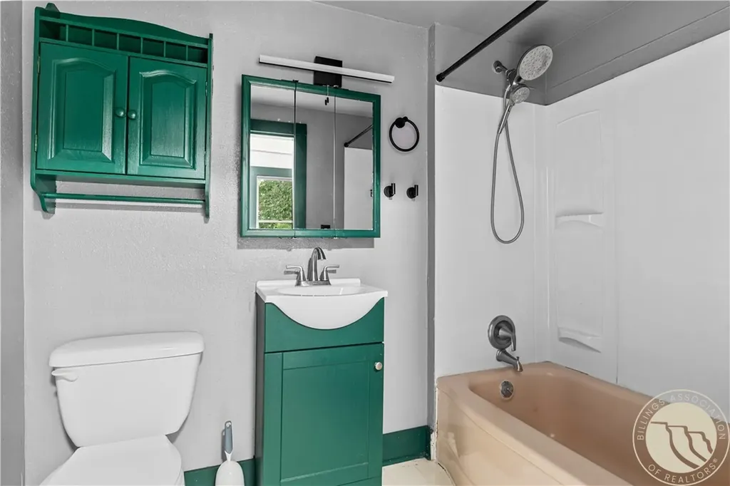 111 Harley Avenue Fromberg MT 59029