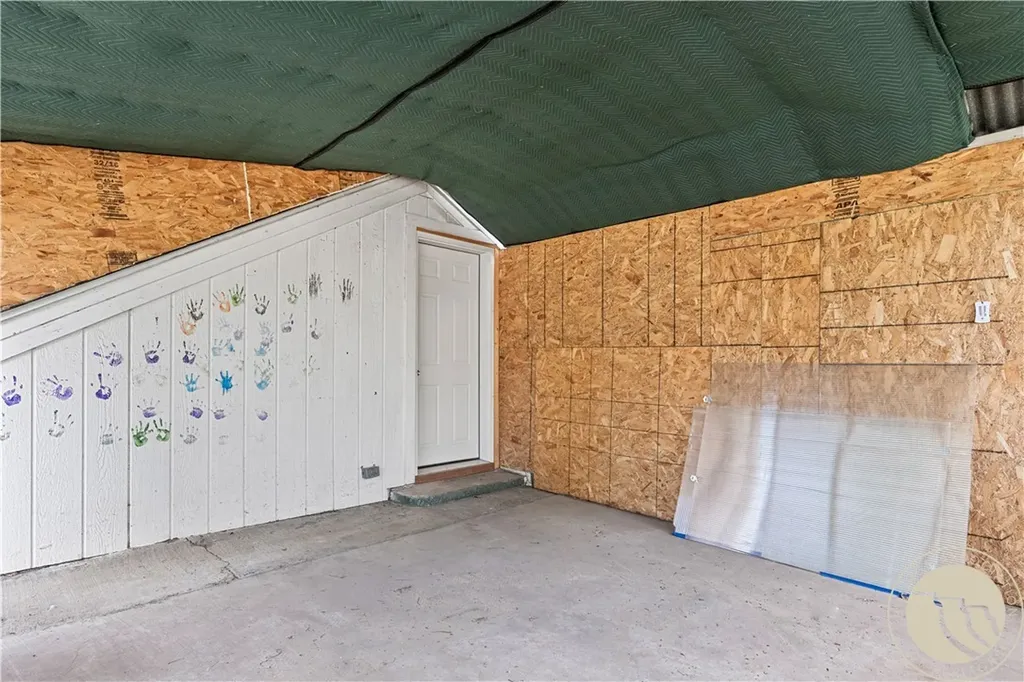 111 Harley Avenue Fromberg MT 59029