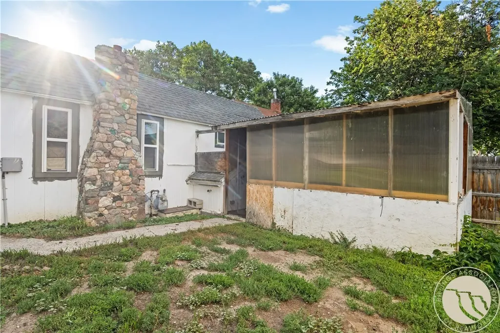 111 Harley Avenue Fromberg MT 59029