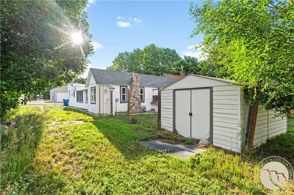 111 Harley Avenue Fromberg MT 59029