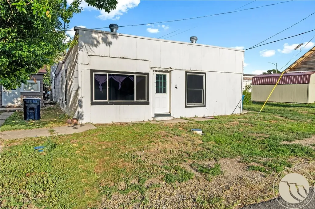111 Harley Avenue Fromberg MT 59029