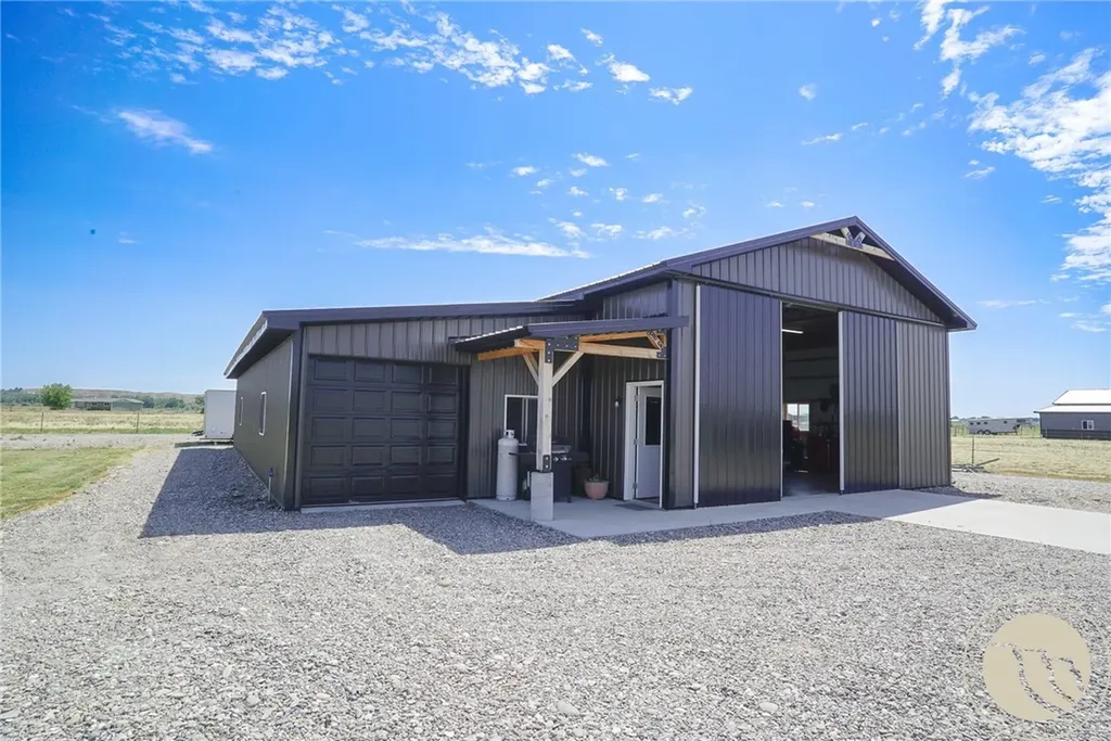 2160 Center Road Hardin MT 59034