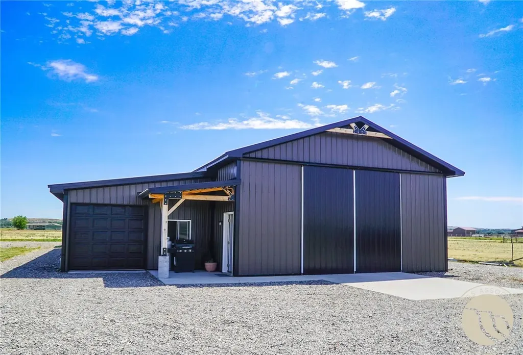 2160 Center Road Hardin MT 59034