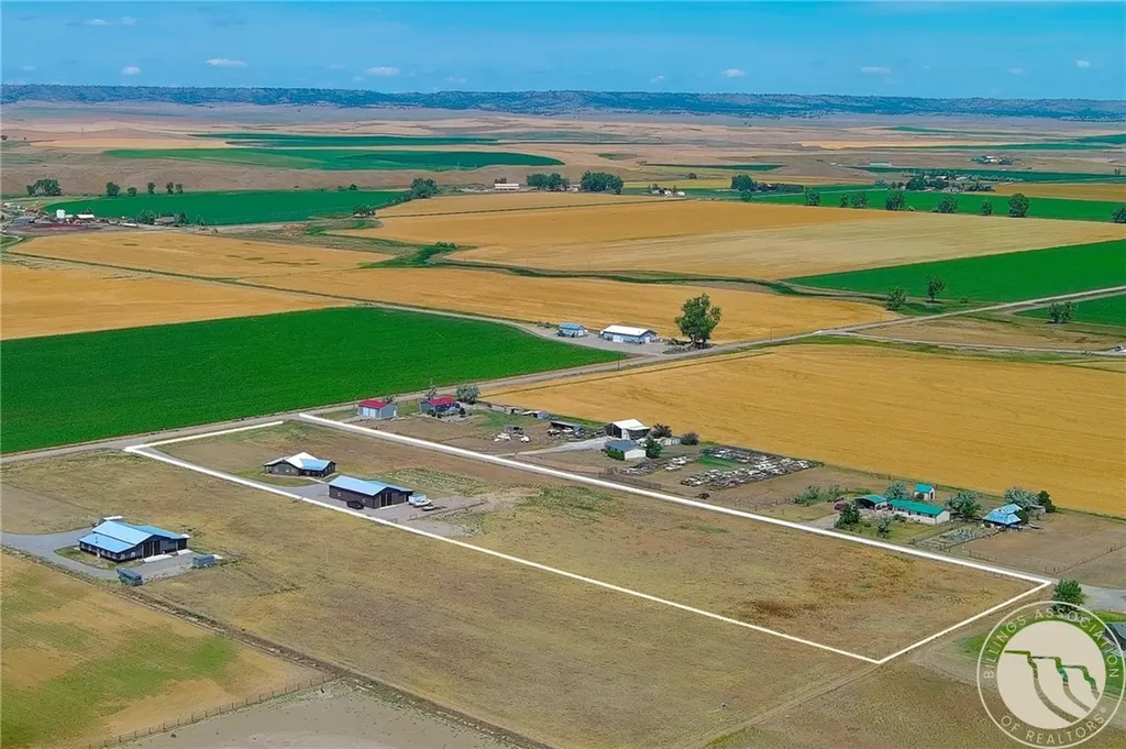 2160 Center Road Hardin MT 59034