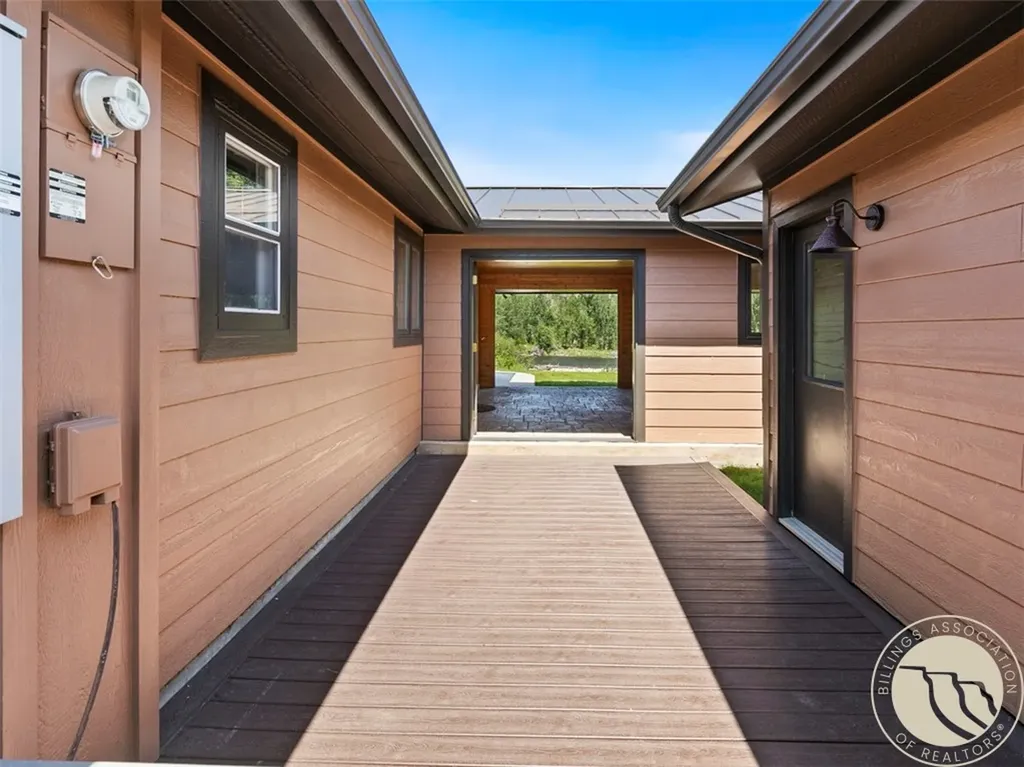 43 Lower Hawk Valley Road Columbus MT 59019
