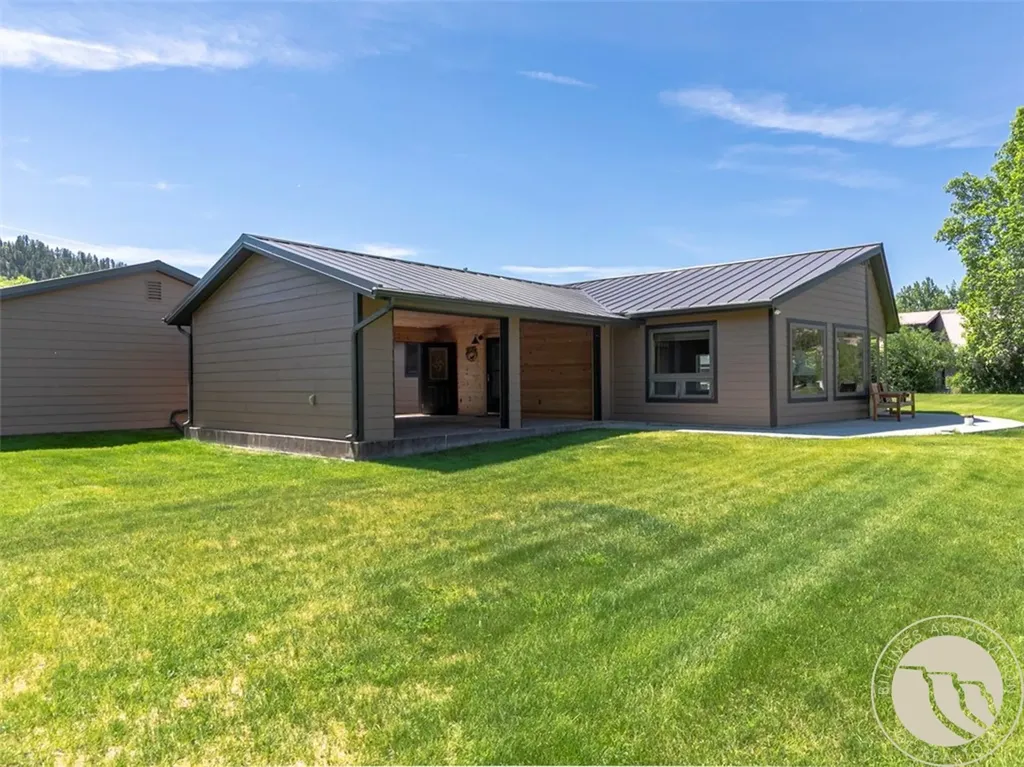 43 Lower Hawk Valley Road Columbus MT 59019