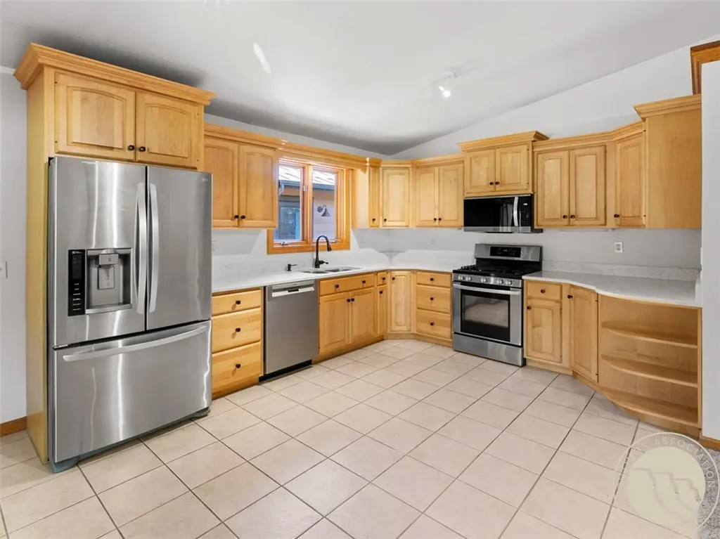 43 Lower Hawk Valley Road Columbus MT 59019