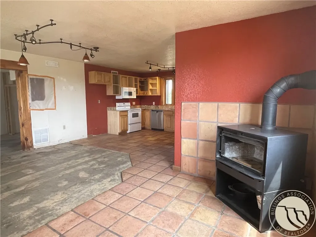 3111 Chief Looking Glass Road Laurel MT 59044