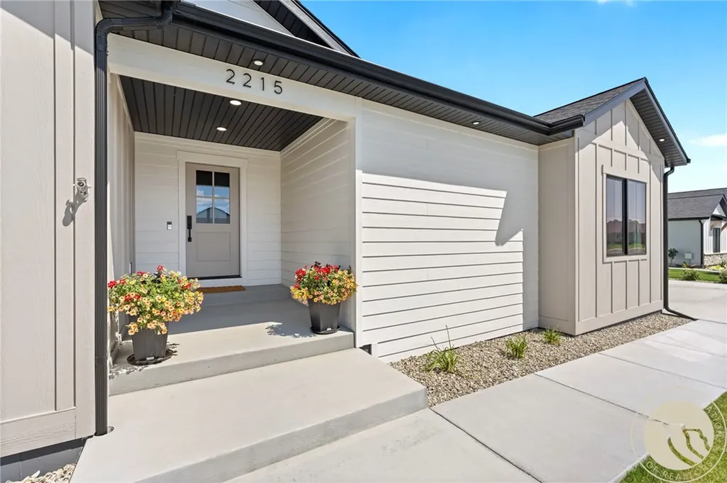 2215 Smooth Rock Lane Billings MT 59106