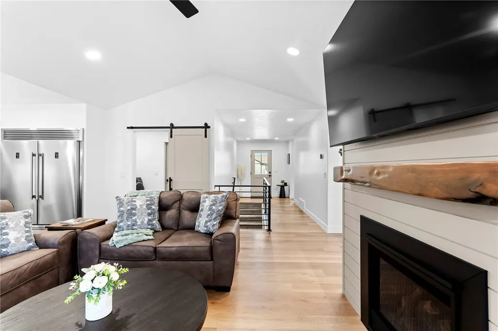 2215 Smooth Rock Lane Billings MT 59106