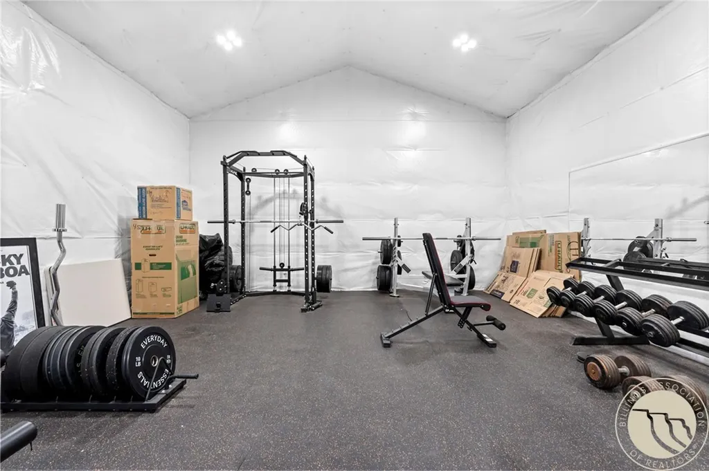 2215 Smooth Rock Lane Billings MT 59106