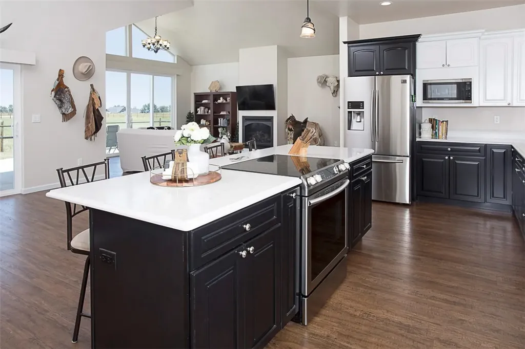 71 Horseshoe Trail Roberts MT 59070