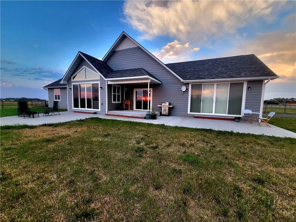 71 Horseshoe Trail Roberts MT 59070