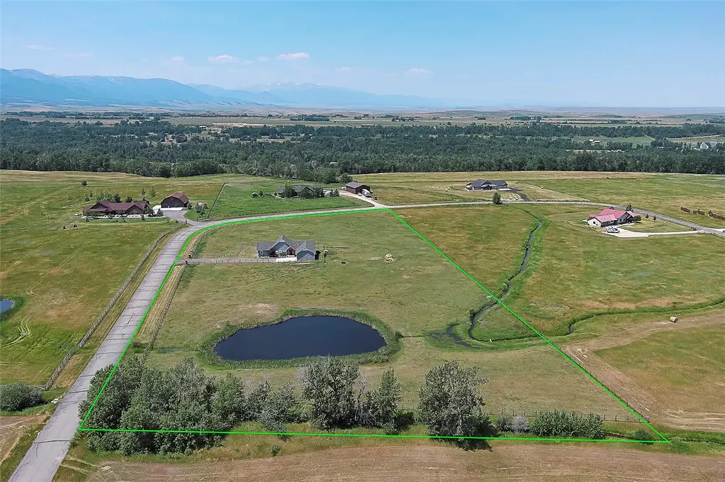 71 Horseshoe Trail Roberts MT 59070
