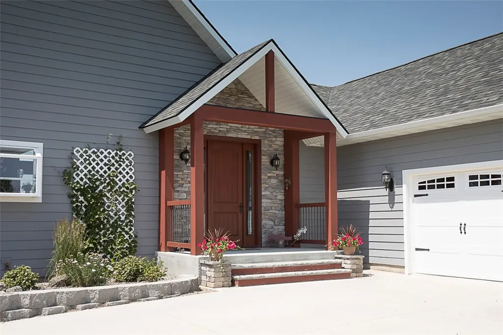 71 Horseshoe Trail Roberts MT 59070