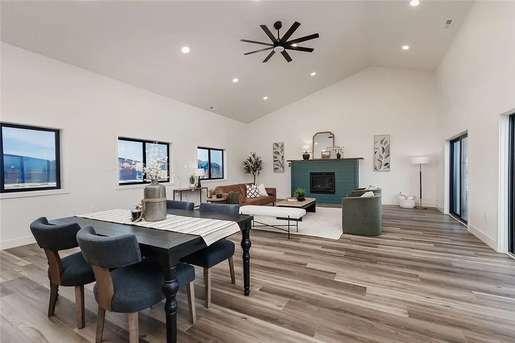 2310 Linderman Way Red Lodge MT 59068