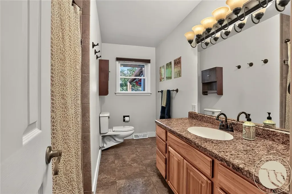 2315 Hoover Avenue Billings MT 59102