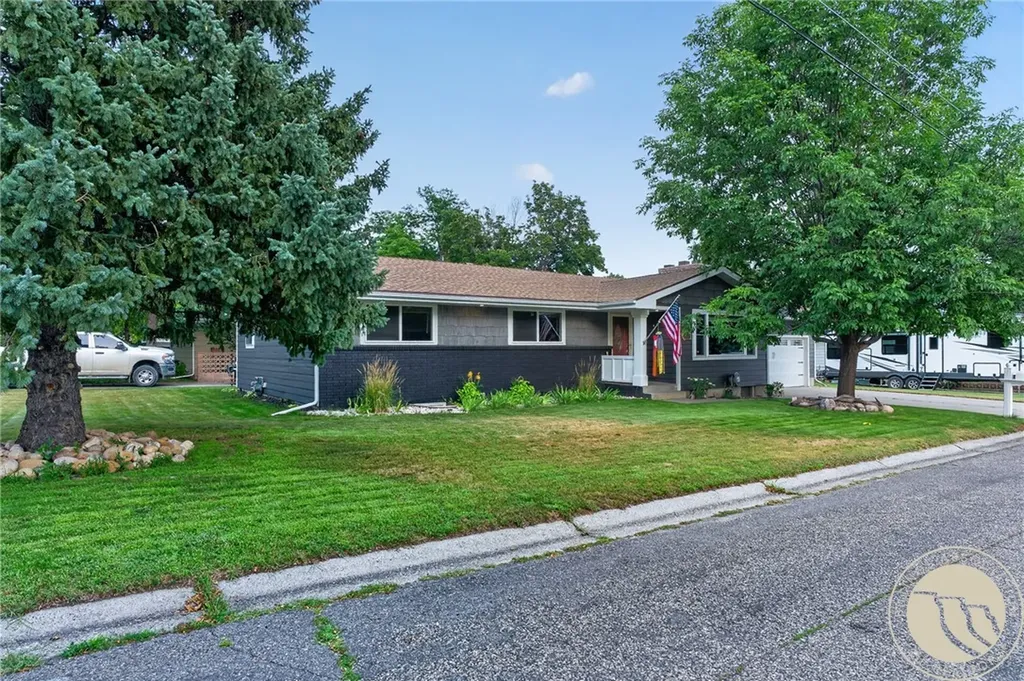 2315 Hoover Avenue Billings MT 59102