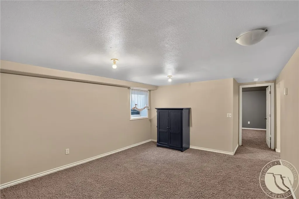 2315 Hoover Avenue Billings MT 59102