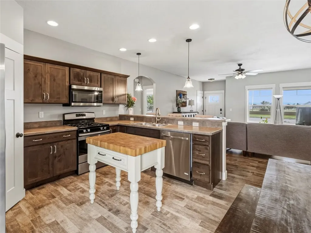5317 Amherst Drive Billings MT 59106