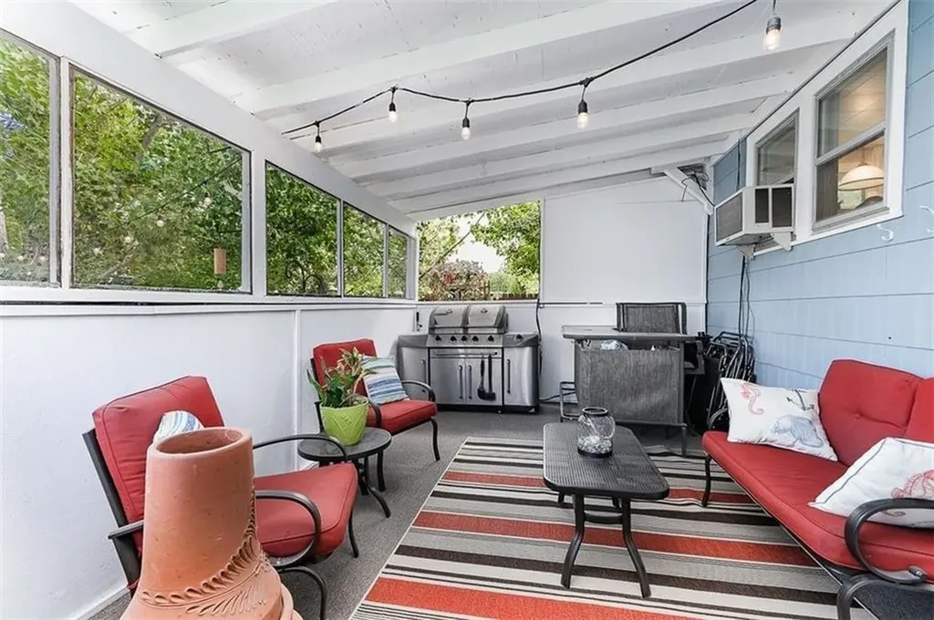 319 West Avenue Laurel MT 59044