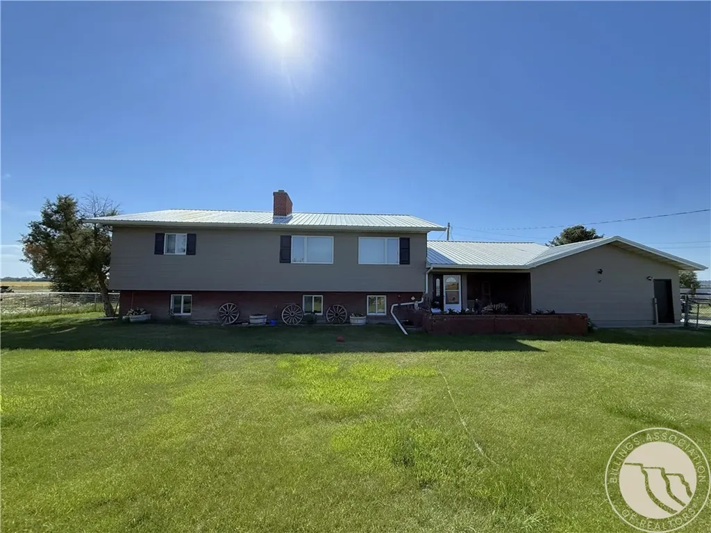2606 N 17th Road Worden MT 59088