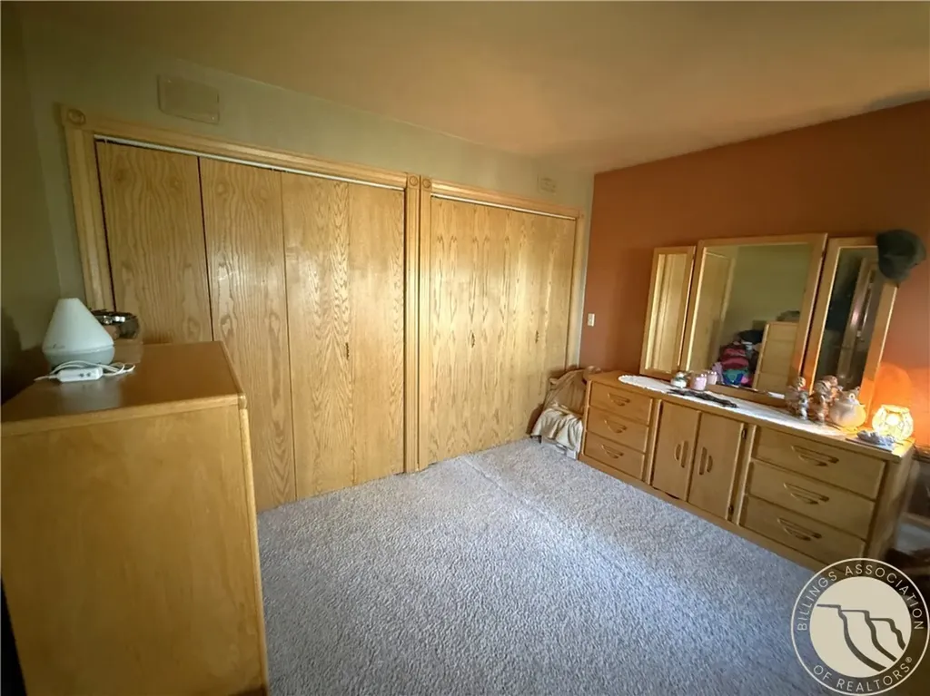 2606 N 17th Road Worden MT 59088