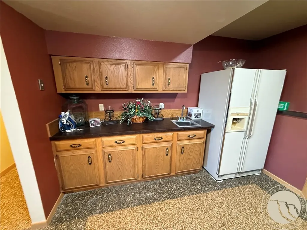 2606 N 17th Road Worden MT 59088