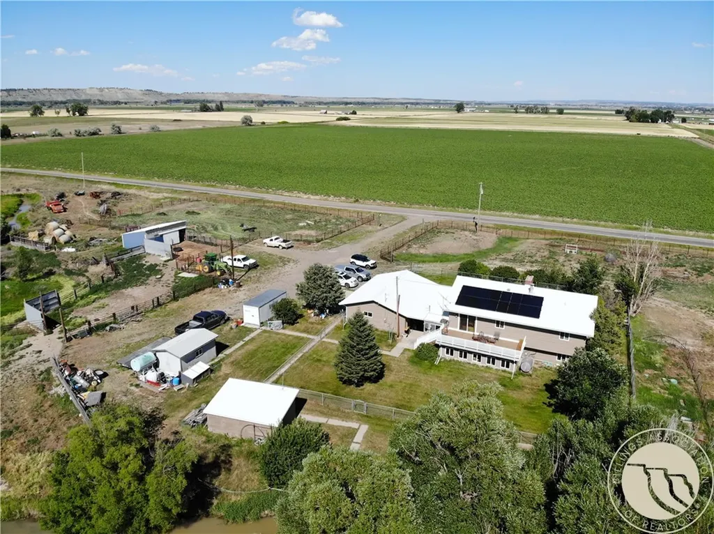 2606 N 17th Road Worden MT 59088