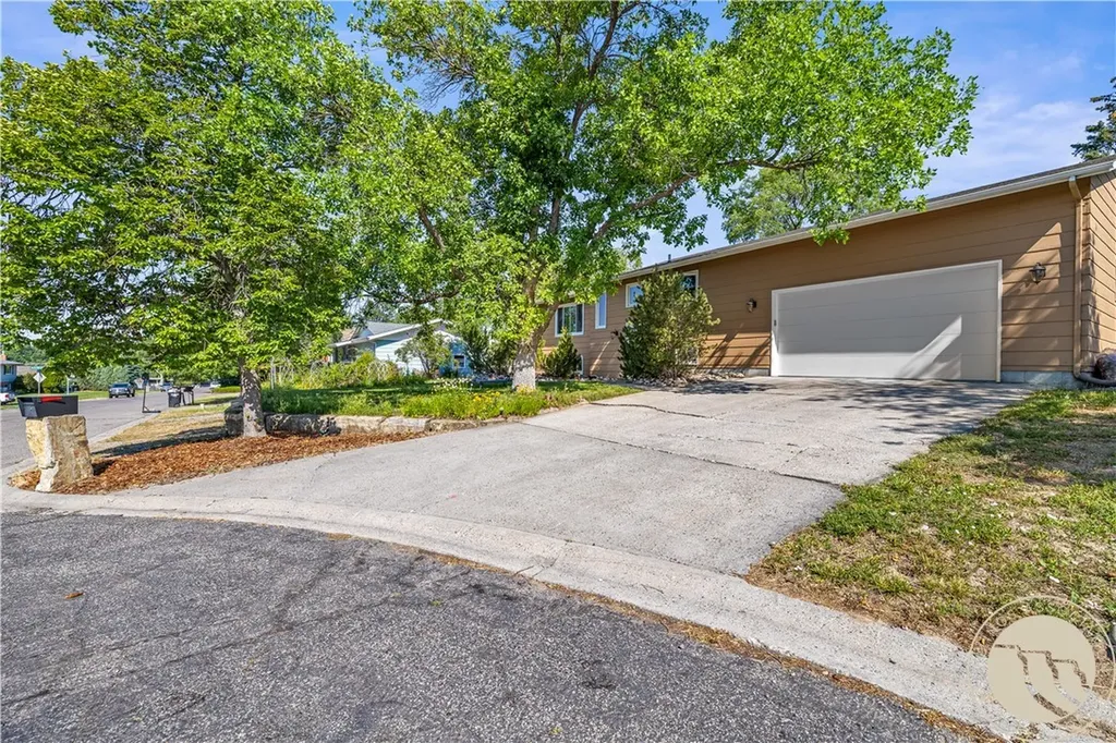 1727 Augsburg Drive Billings MT 59105