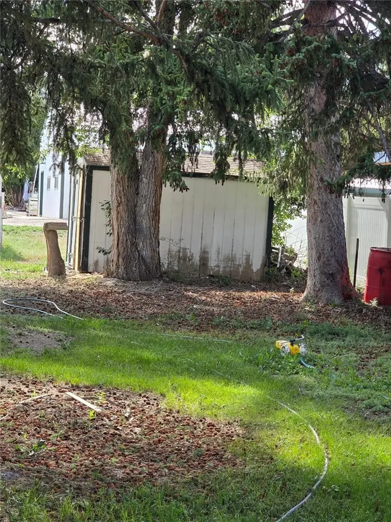 214 S 4th Street Bridger MT 59014