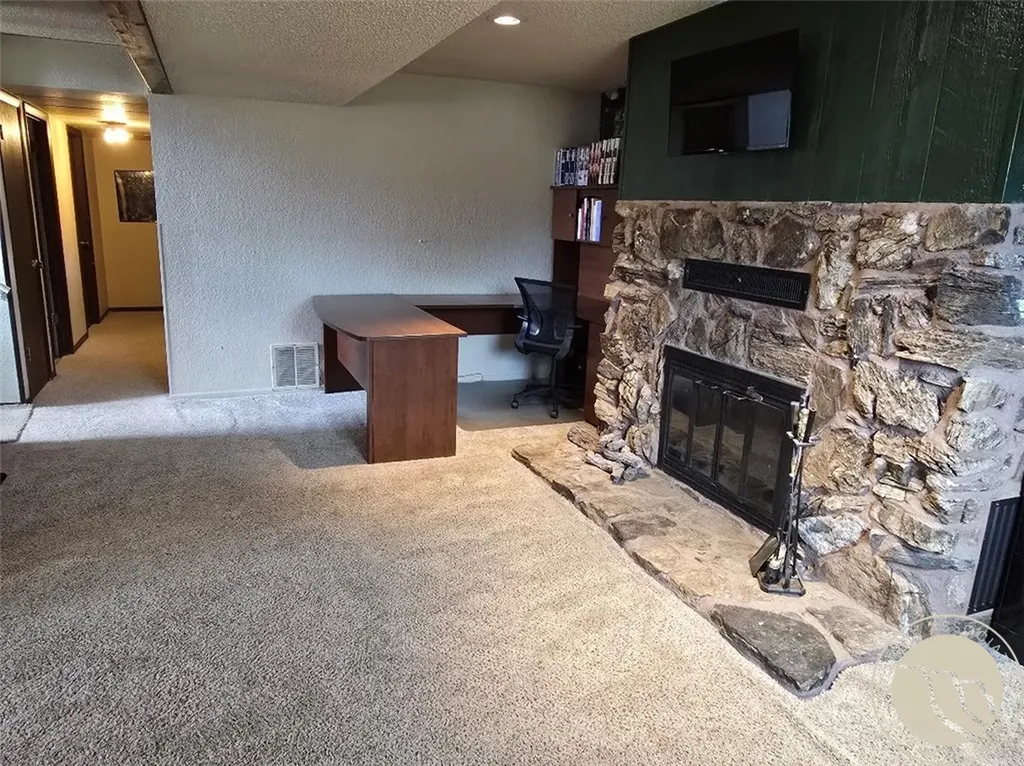 309 W Kewanee Avenue Baker MT 59313