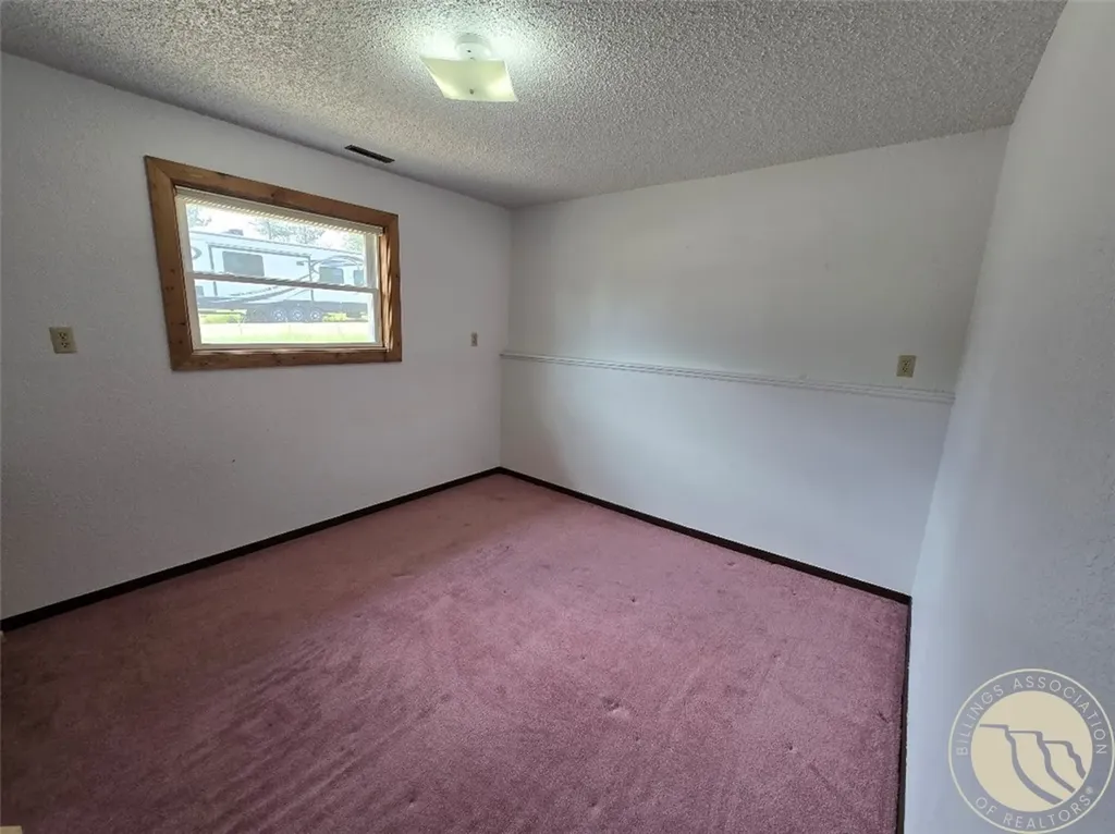 309 W Kewanee Avenue Baker MT 59313