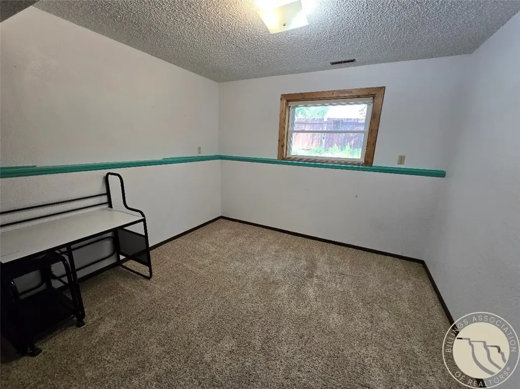309 W Kewanee Avenue Baker MT 59313