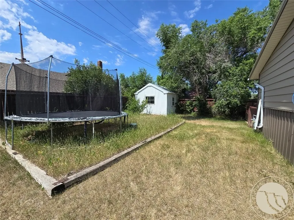 309 W Kewanee Avenue Baker MT 59313
