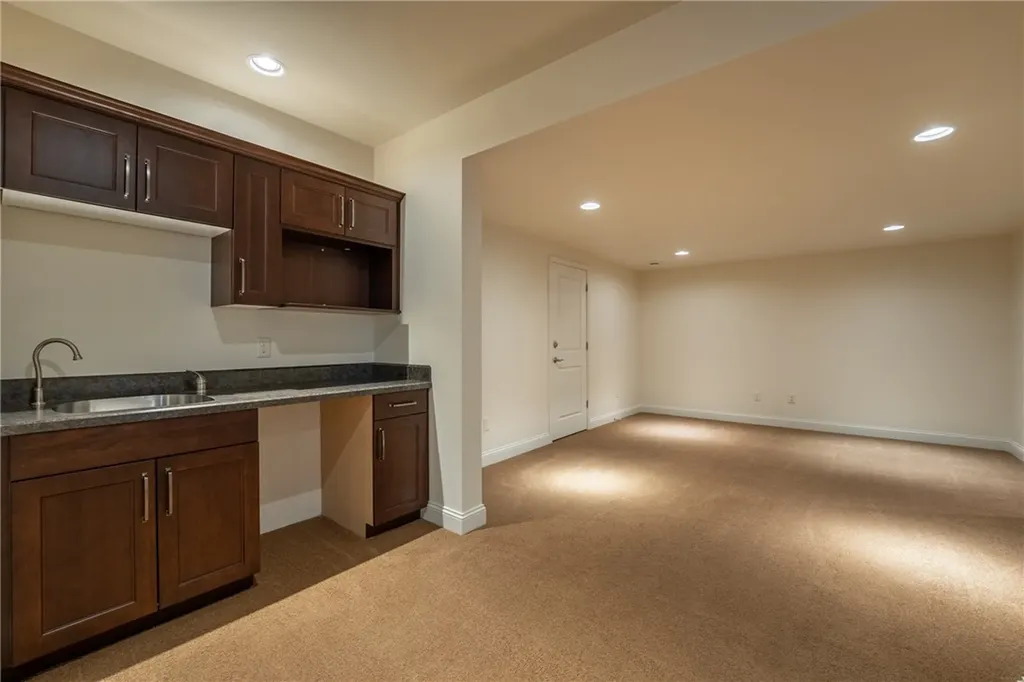2372 Crimson Lane Billings MT 59106