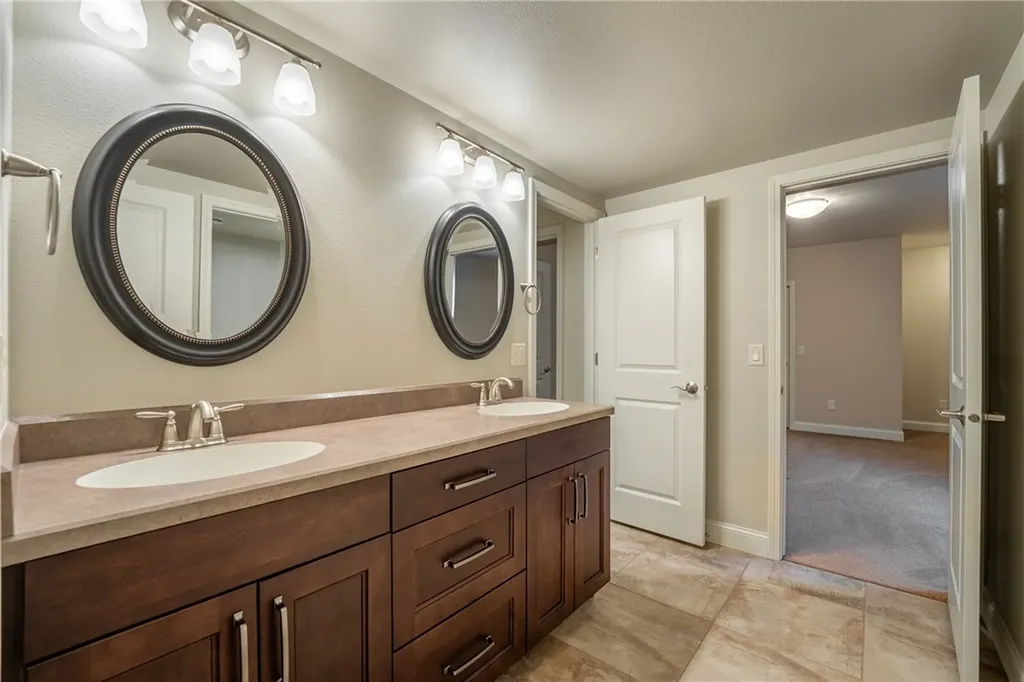 2372 Crimson Lane Billings MT 59106