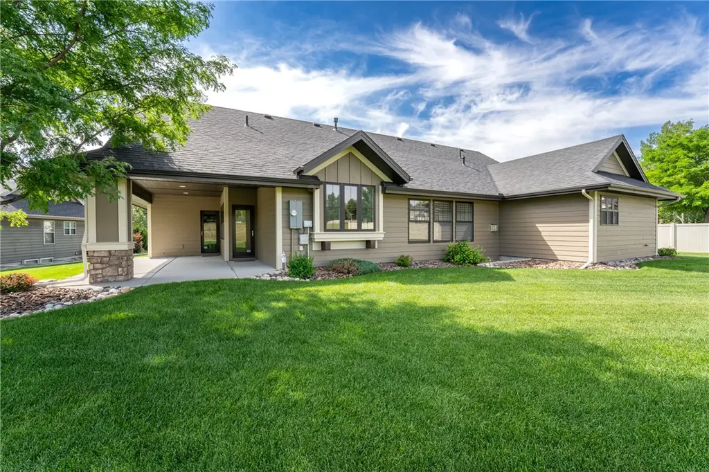 2372 Crimson Lane Billings MT 59106