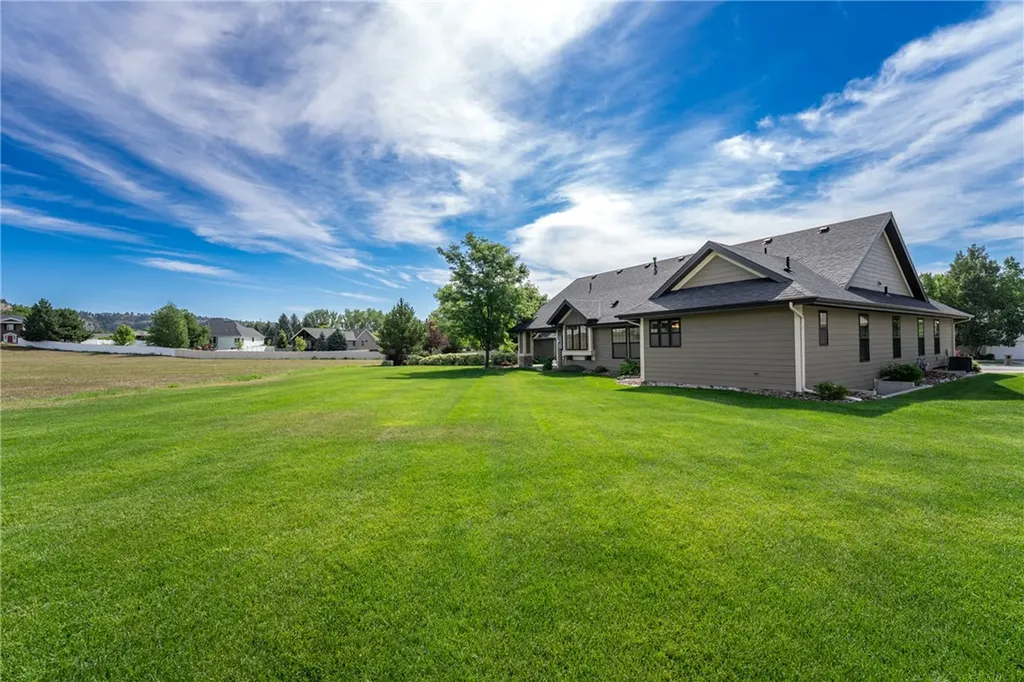 2372 Crimson Lane Billings MT 59106