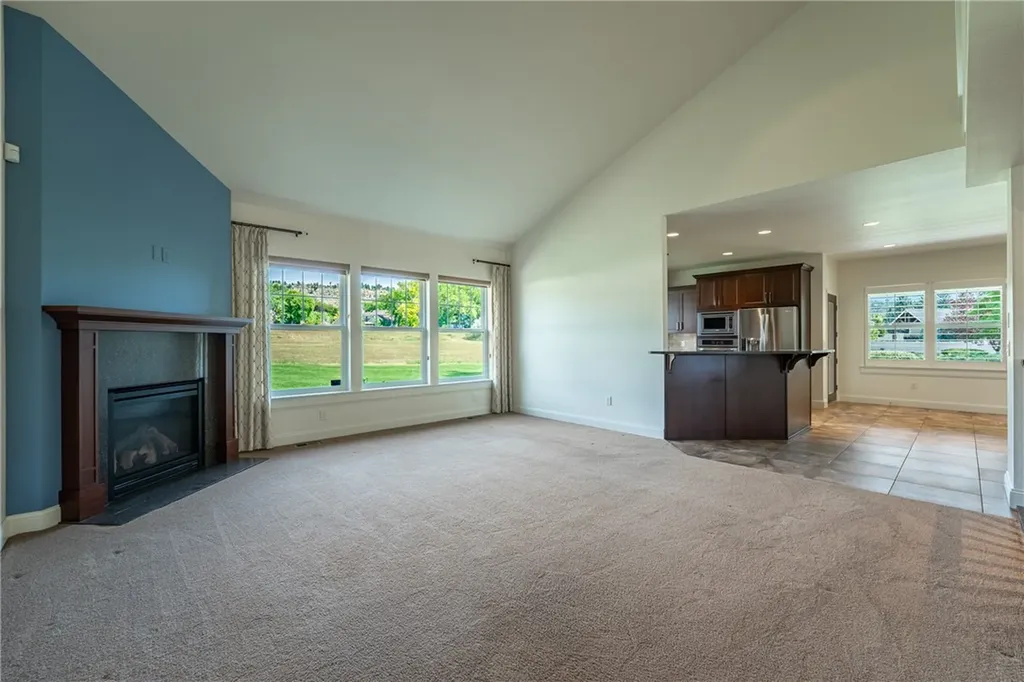 2372 Crimson Lane Billings MT 59106