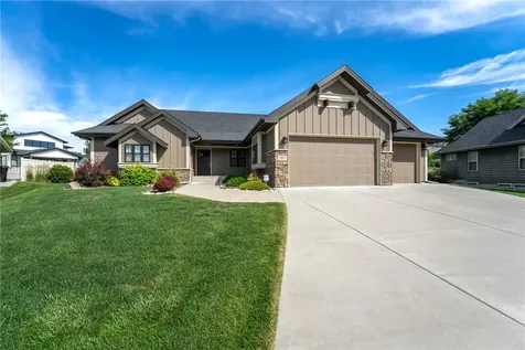 2372 Crimson Lane Billings MT 59106