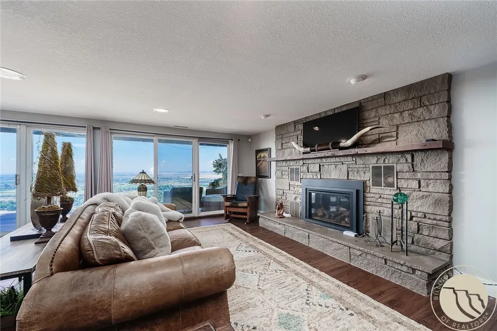 5050 Cheyenne Trail Billings MT 59106