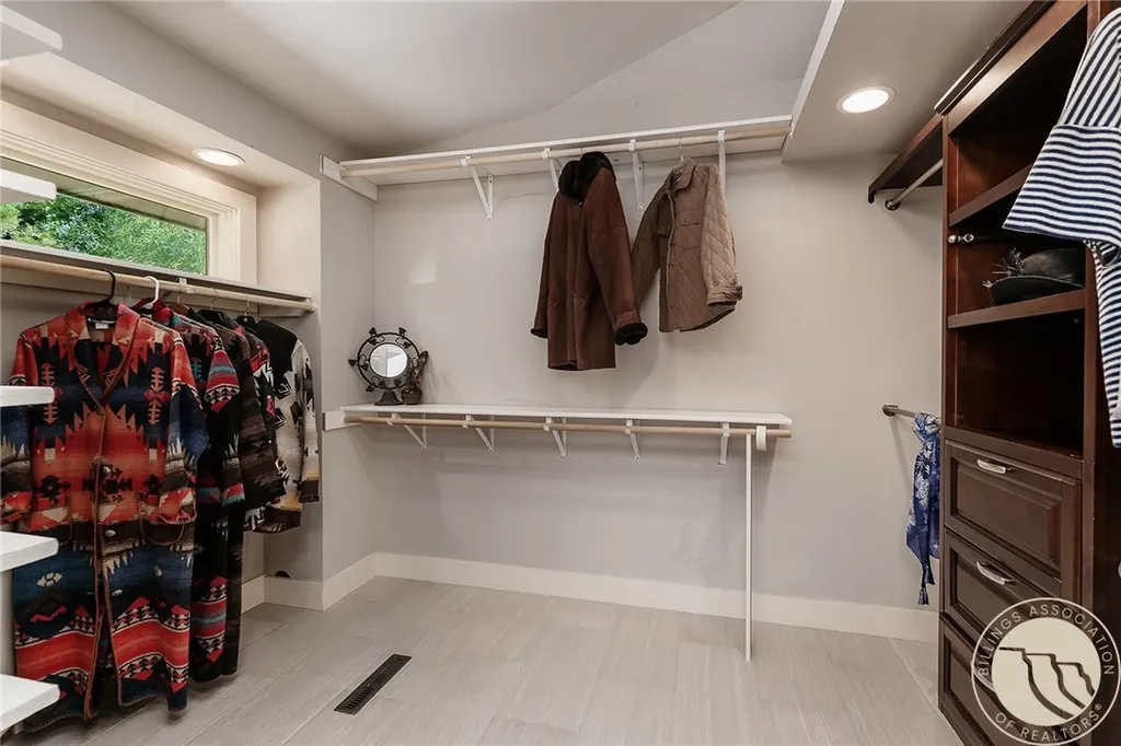 5050 Cheyenne Trail Billings MT 59106