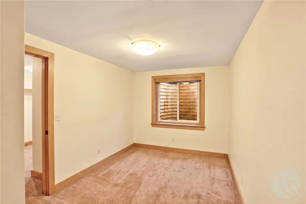 2544 Lake Heights Drive Billings MT 59105