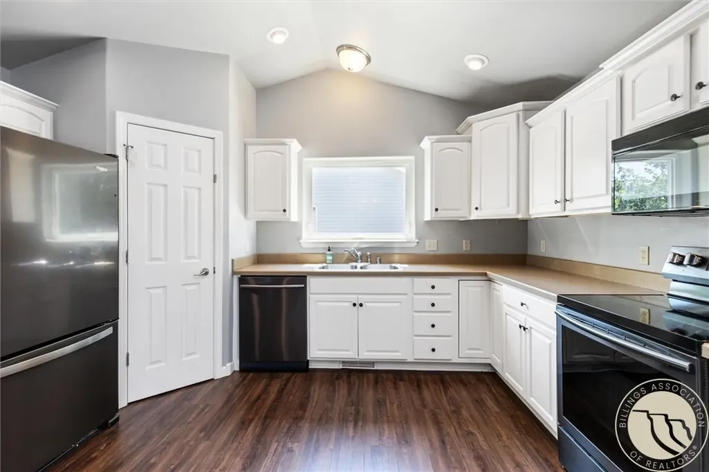 1284 Mirror Lake Lane Billings MT 59105