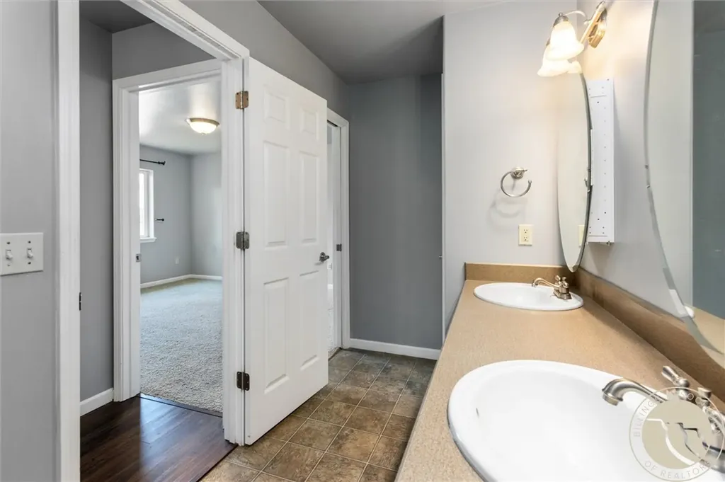 1284 Mirror Lake Lane Billings MT 59105