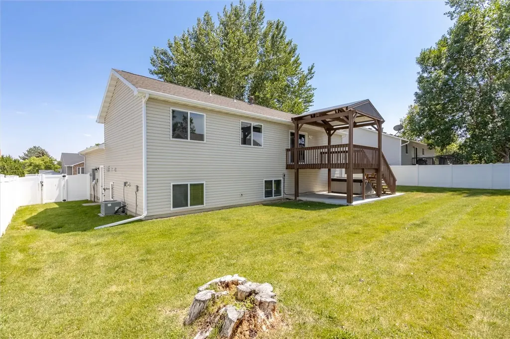 1284 Mirror Lake Lane Billings MT 59105