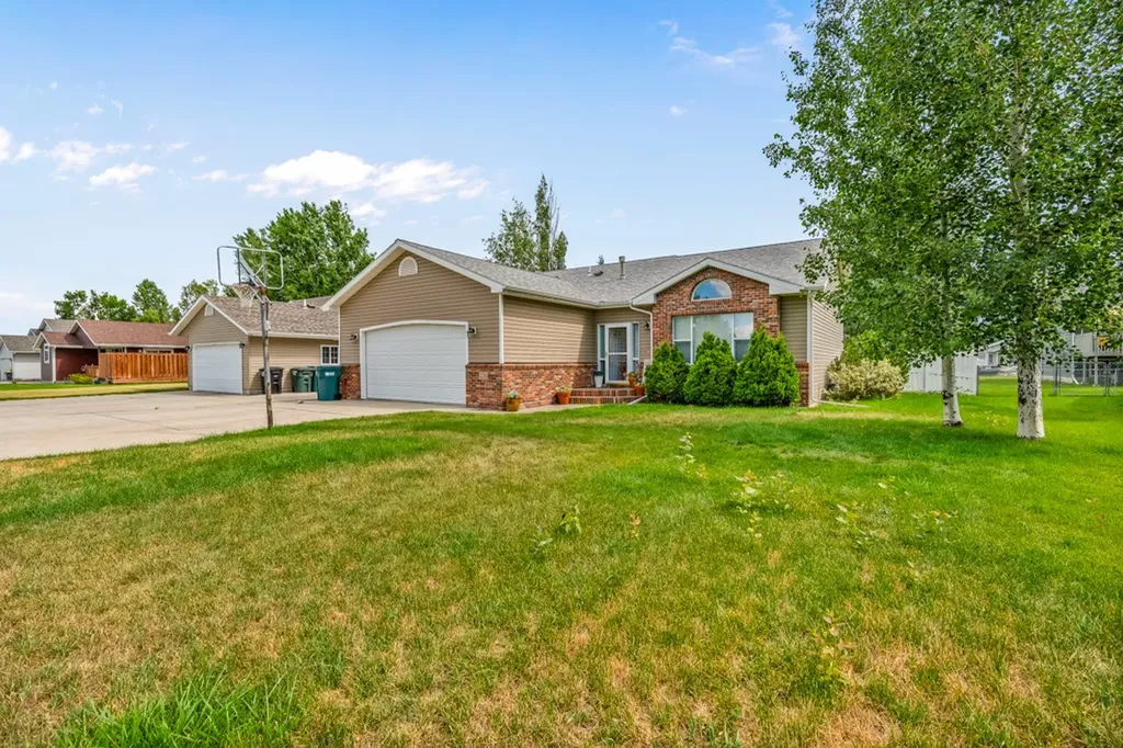 1216 Gardenia Drive Billings MT 59105