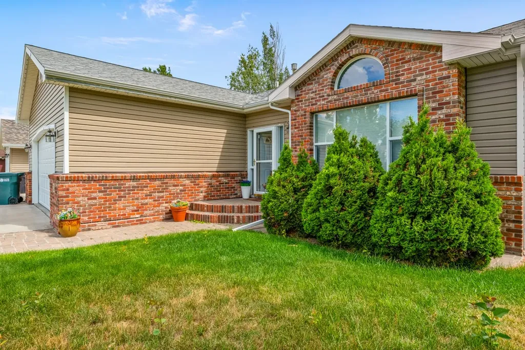1216 Gardenia Drive Billings MT 59105