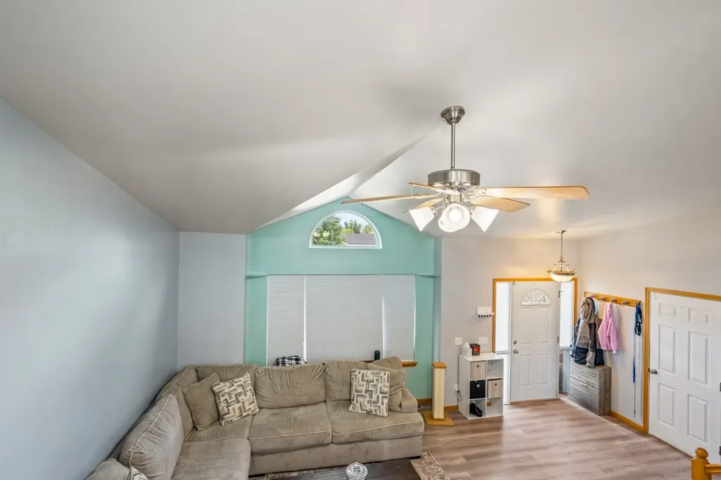 1216 Gardenia Drive Billings MT 59105